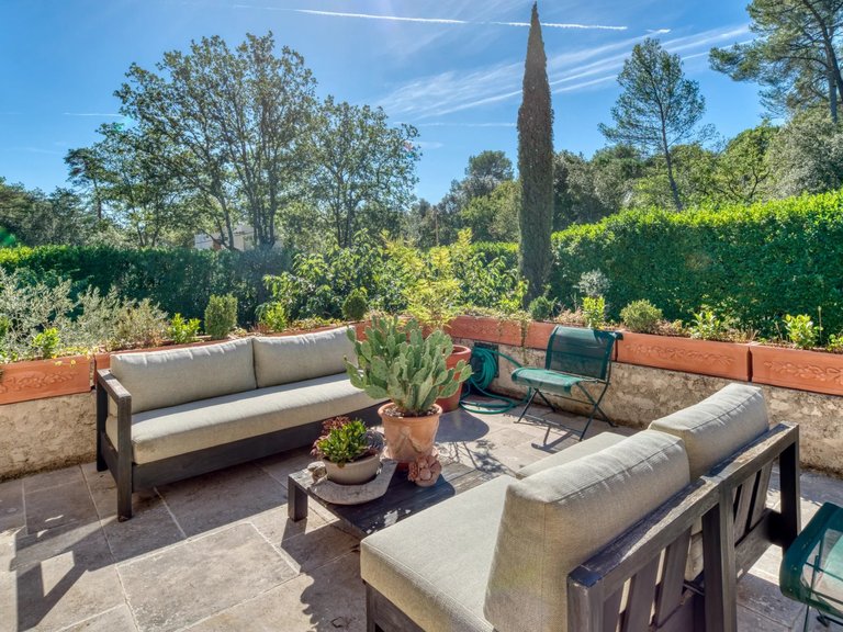 Villa for Sale in Valbonne, Mougins, Valbonne, Grasse Area 10