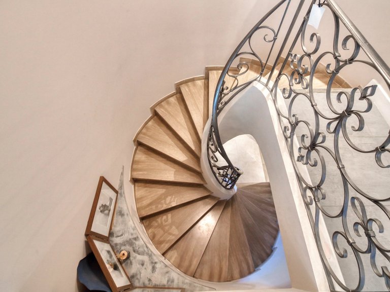 Villa for Sale in Le Cannet, Cannes Area 15