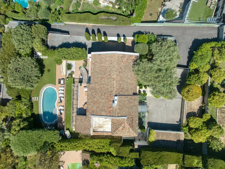 Villa for Sale in Le Cannet, Cannes Area 16