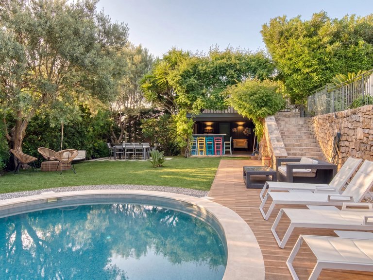 Villa for Sale in Le Cannet, Cannes Area 19