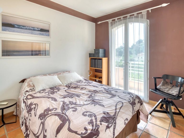 Villa for Sale in Mandelieu La Napoule, Cannes Area 11