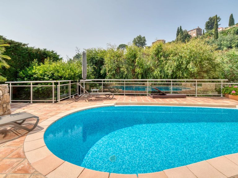 Villa for Sale in Mandelieu La Napoule, Cannes Area 13