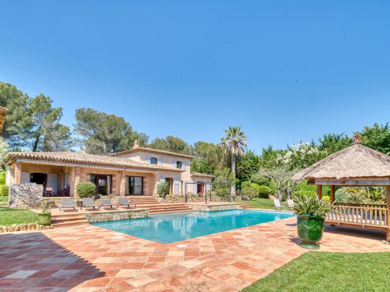 Villa for Sale in Mougins, Mougins, Valbonne, Grasse Area 1