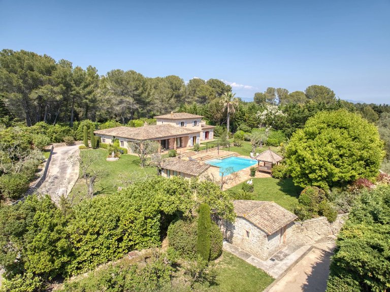 Villa for Sale in Mougins, Mougins, Valbonne, Grasse Area 4