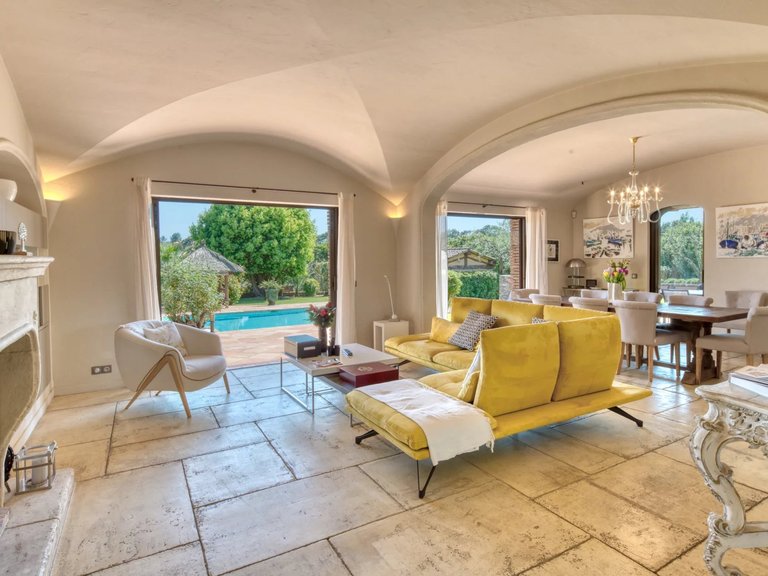 Villa for Sale in Mougins, Mougins, Valbonne, Grasse Area 5