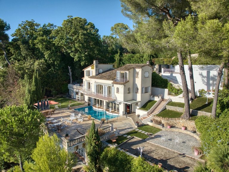 Villa for Sale in Mougins, Mougins, Valbonne, Grasse Area 1