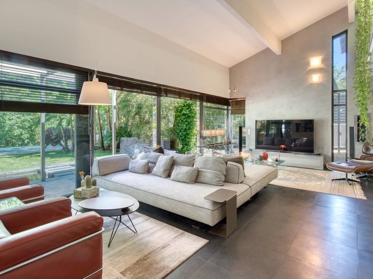 Villa for Sale in Opio, Mougins, Valbonne, Grasse Area 3