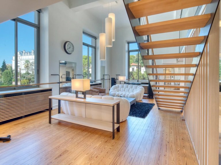 Apartment for Sale in Cannes, Cannes Area 2