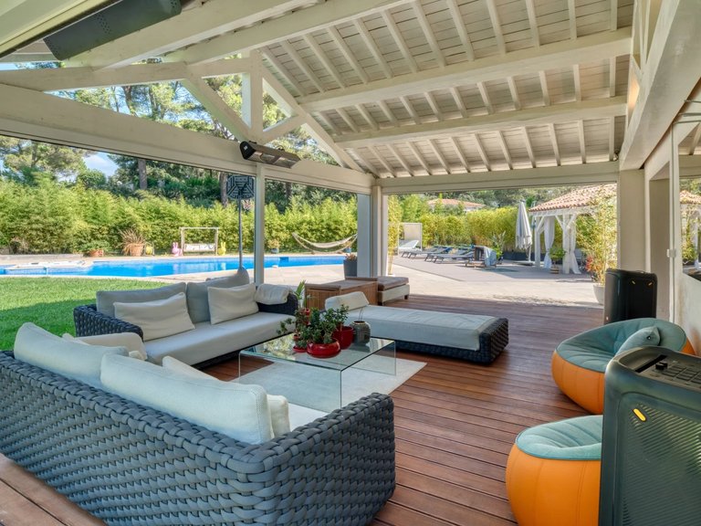 Villa for Sale in Mougins, Mougins, Valbonne, Grasse Area 10