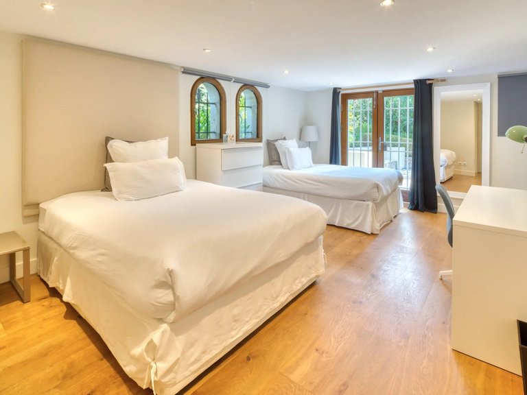 Villa for Sale in Mougins, Mougins, Valbonne, Grasse Area 11