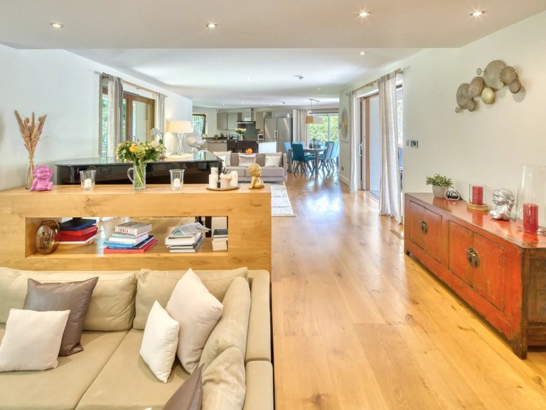 Villa for Sale in Mougins, Mougins, Valbonne, Grasse Area 15