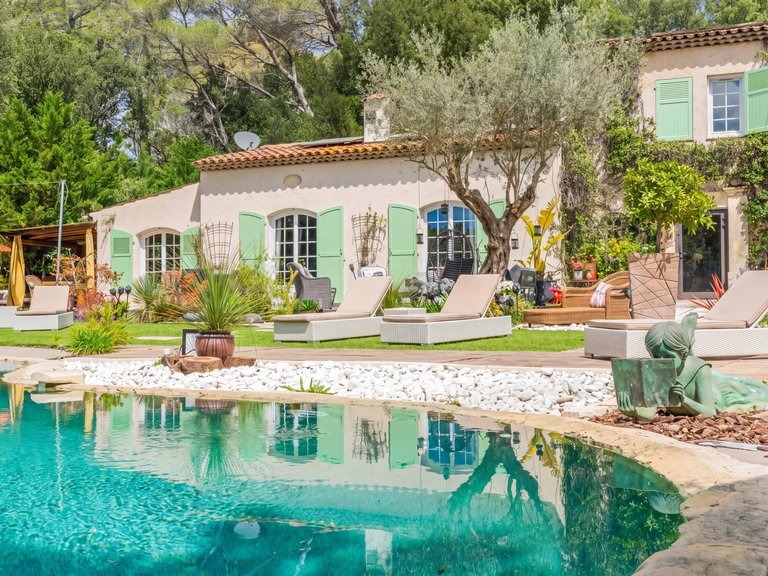 Villa for Sale in Roquefort Les Pins, Mougins, Valbonne, Grasse Area 3