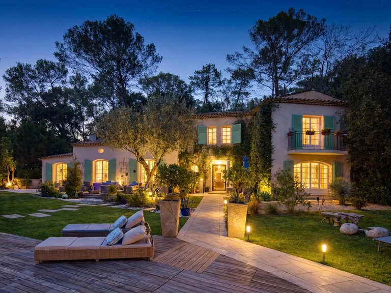 Villa for Sale in Roquefort Les Pins, Mougins, Valbonne, Grasse Area 6
