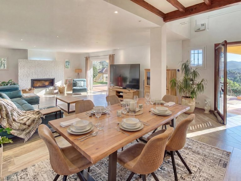 Villa for Sale in Mougins, Mougins, Valbonne, Grasse Area 3