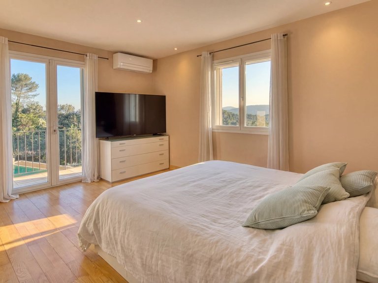 Villa for Sale in Mougins, Mougins, Valbonne, Grasse Area 5