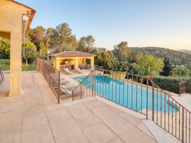 Villa for Sale in Mougins, Mougins, Valbonne, Grasse Area 8