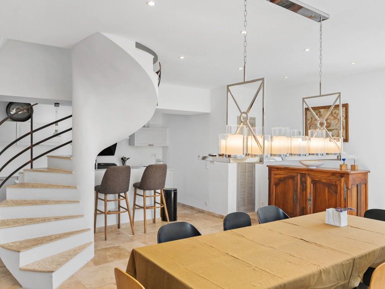 Villa for Sale in Mougins, Mougins, Valbonne, Grasse Area 2