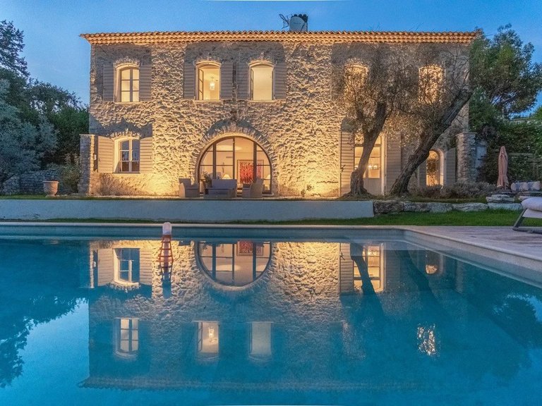Villa for Sale in Mougins, Mougins, Valbonne, Grasse Area 5