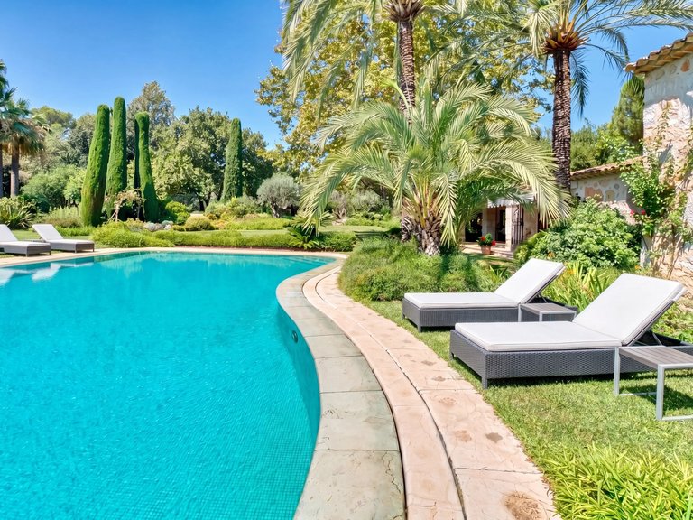 Villa for Sale in St Paul, Vence, St. Paul Area 12