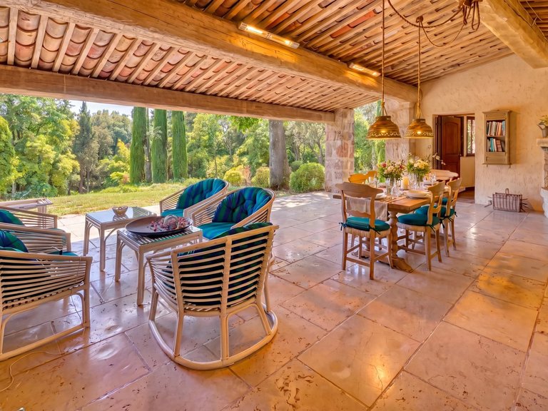 Villa for Sale in St Paul, Vence, St. Paul Area 3