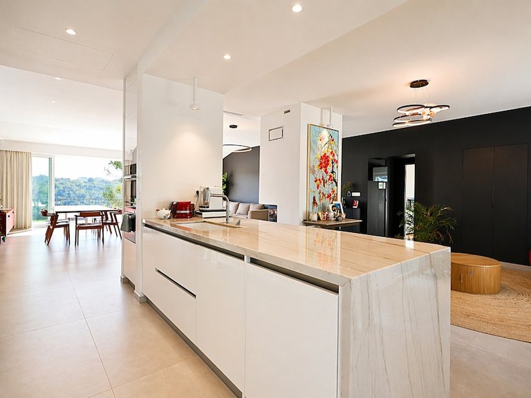 Villa for Sale in Biot, Mougins, Valbonne, Grasse Area 9