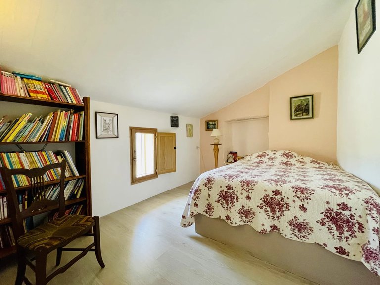 Villa for Sale in Roaix, Avignon And North Provence 15