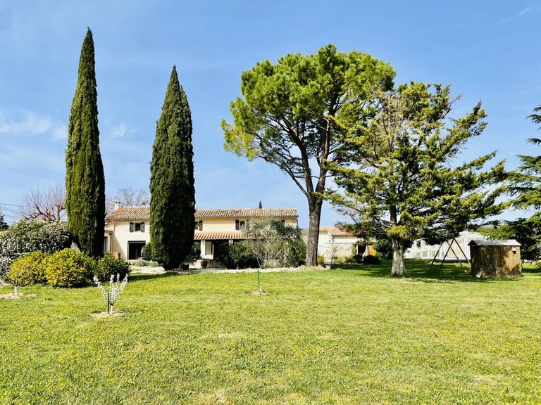 Villa for Sale in Roaix, Avignon And North Provence 4