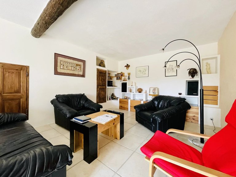 Villa for Sale in Roaix, Avignon And North Provence 8