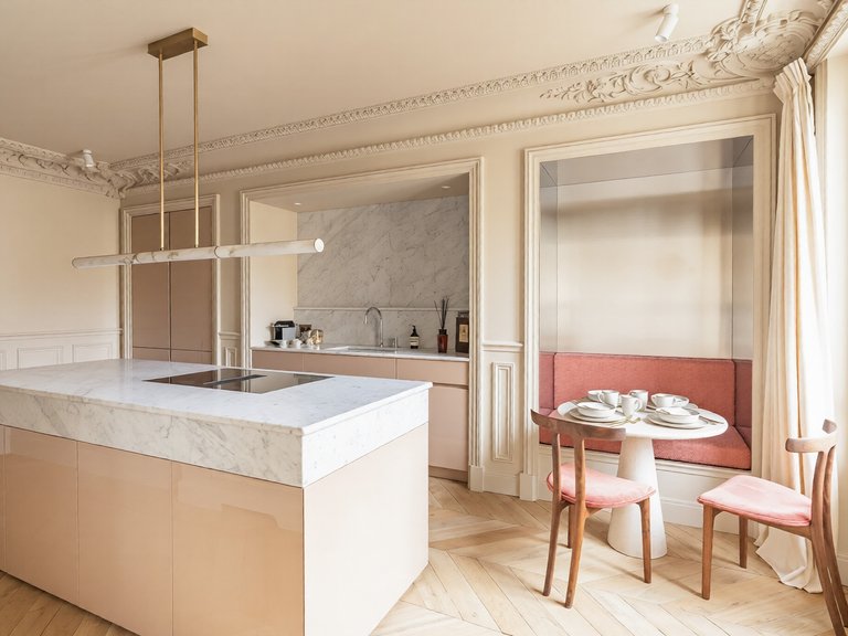 Apartment for Sale in 16th (trocadéro - Etoile - Passy), Golden Triangle - Trocadéro (8th - 16th) 6