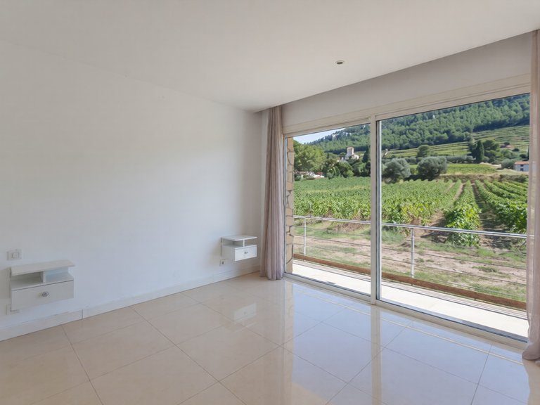 Villa for Sale in Cassis, Provence Coast (cassis To Cavalaire) 17