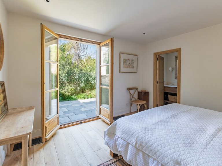 Villa for Sale in Cassis, Provence Coast (cassis To Cavalaire) 16
