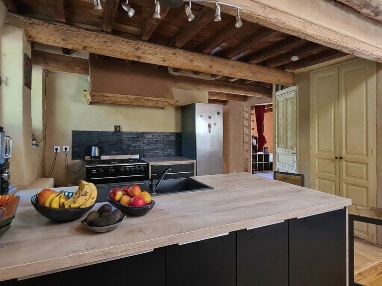 Villa for Sale in Uzes, Uzes Area 7