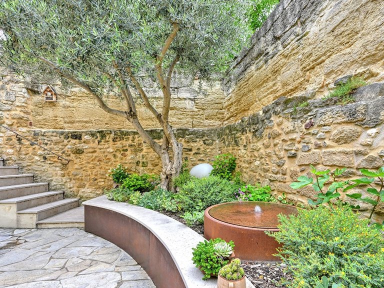 Villa for Sale in Uzes, Uzes Area 12