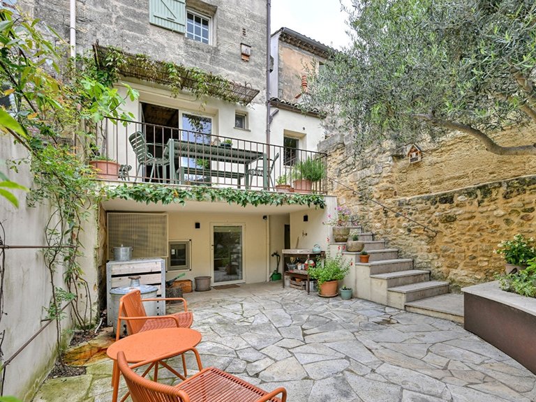 Villa for Sale in Uzes, Uzes Area 17