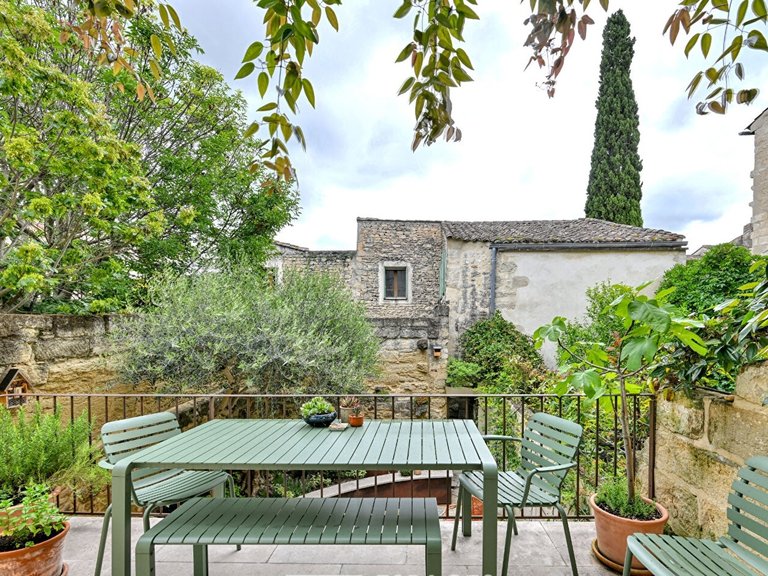 Villa for Sale in Uzes, Uzes Area 7