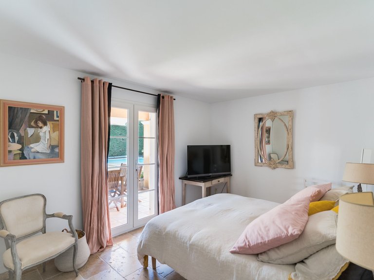 Villa for Sale in Cassis, Provence Coast (cassis To Cavalaire) 6