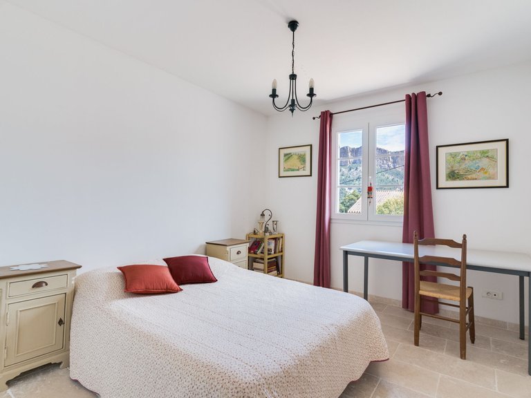 Villa for Sale in Cassis, Provence Coast (cassis To Cavalaire) 7