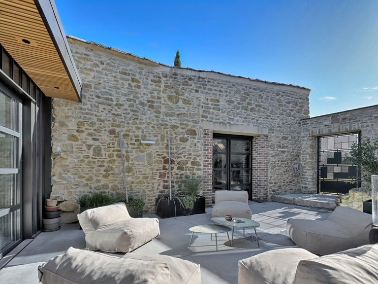 Villa for Sale in Uzes, Uzes Area 4