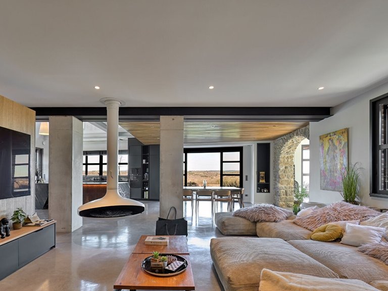 Villa for Sale in Uzes, Uzes Area 10