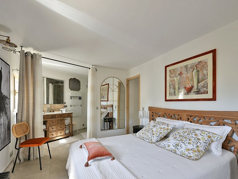 Villa for Sale in Uzes, Uzes Area 19