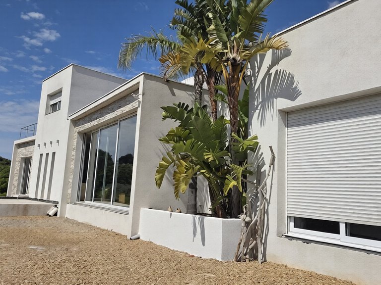 Villa for Sale in Carqueiranne, Provence Coast (cassis To Cavalaire) 7