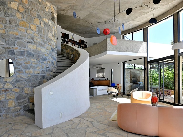 Villa for Sale in Uzes, Uzes Area 12