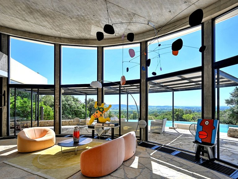 Villa for Sale in Uzes, Uzes Area 3