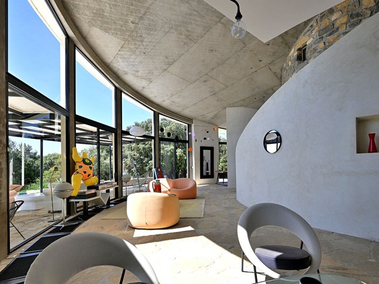 Villa for Sale in Uzes, Uzes Area 5