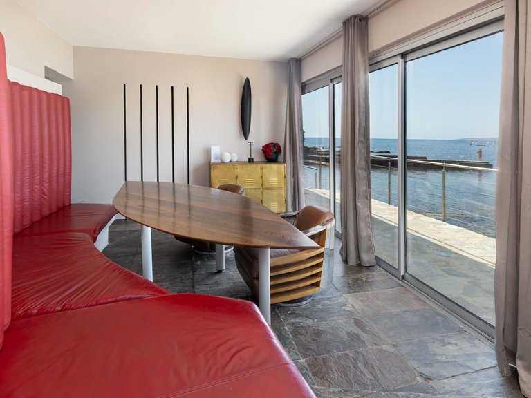 Villa for Sale in Les Issambres, St Raphaël, Ste Maxime Area 8