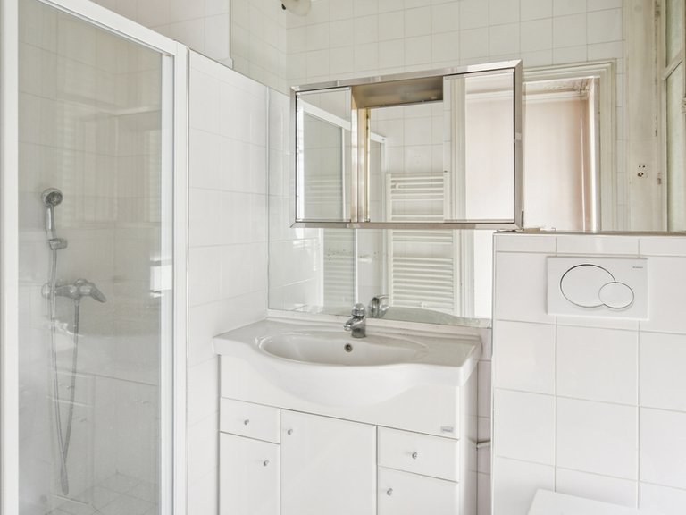 Apartment for Sale in 17th (monceau - Batignolles -ternes), Monceau - Montmartre (9th,17th, 18th) 6