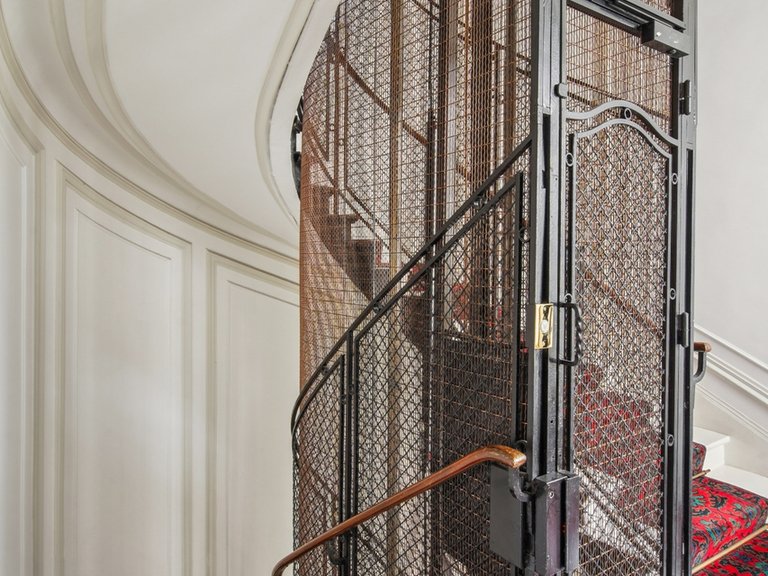 Apartment for Sale in 17th (monceau - Batignolles -ternes), Monceau - Montmartre (9th,17th, 18th) 12