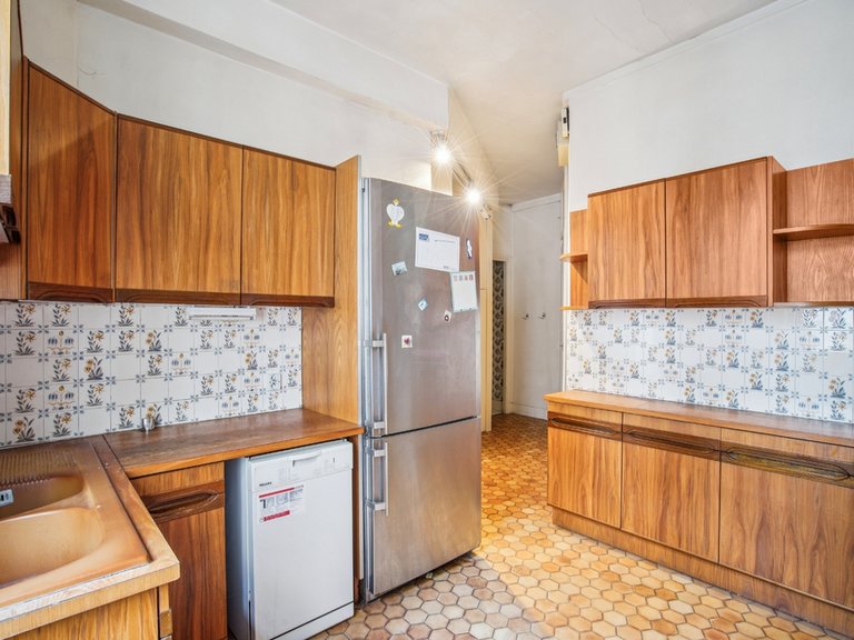 Apartment for Sale in 17th (monceau - Batignolles -ternes), Monceau - Montmartre (9th,17th, 18th) 8