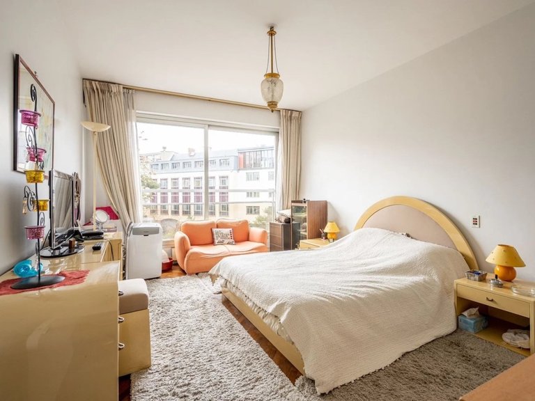 Apartment for Sale in 16th (trocadéro - Etoile - Passy), Golden Triangle - Trocadéro (8th - 16th) 11