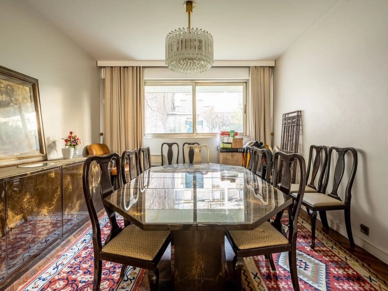 Apartment for Sale in 16th (trocadéro - Etoile - Passy), Golden Triangle - Trocadéro (8th - 16th) 10